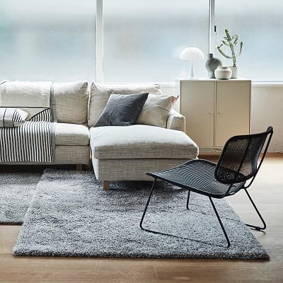 アクタスのお洒落なシャギーラグ ヌードベージュ