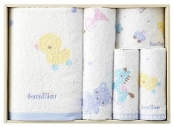 箱に入ったタオルセット