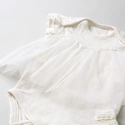 半袖ロンパースアップ画像