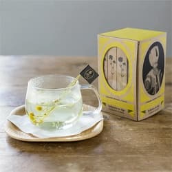 カモミールハーブティー カップ&ソーサー