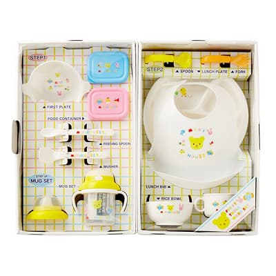 豪華なテーブルウェアセット