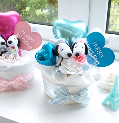 スヌーピーラブリーウエディングケーキ