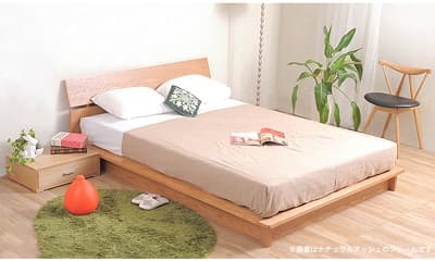 北欧テイストのシンプルで爽やかなデザインのローベッド FORM