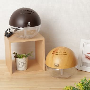 リビングに置いた2台のFukuFukuNyanko 空気洗浄機