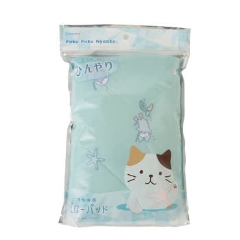 袋に入ったFukuFukuNyanko リゾート接触冷感ピローパッド