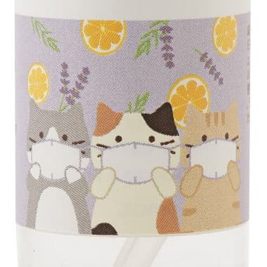 マスクリフレッシュナーのラベルデザイン マスクをした3匹のにゃんこ