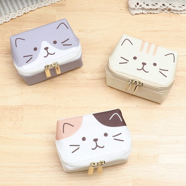 ミケ柄、チャチャ柄、ハッチ柄のfukufukunyankoミニポーチ