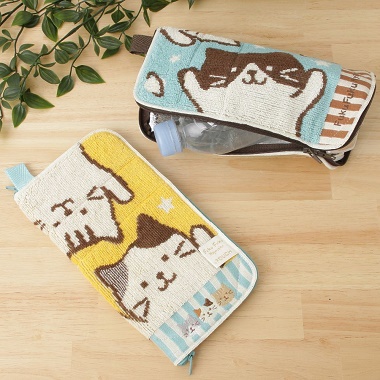 イエローとブルーのFukuFukuNyanko ジャガードキープポーチタオル