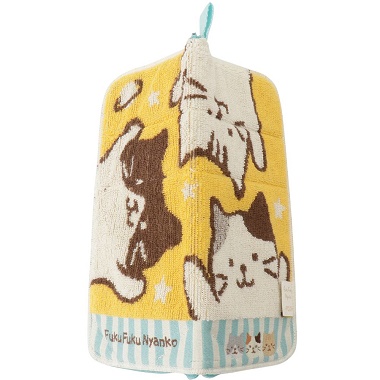 広げたイエローカラーのFukuFukuNyanko ジャガードキープポーチタオル