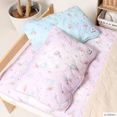 リトル・マーメイド 接触冷感ピローパッドを付けた2つの枕