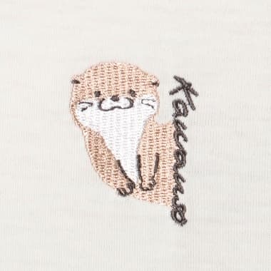 カワウソ切り替えワンピース 可愛いカワウソの刺繍