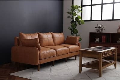 北欧ヴィンテージ風のブラウンカラーの３人掛けソファー