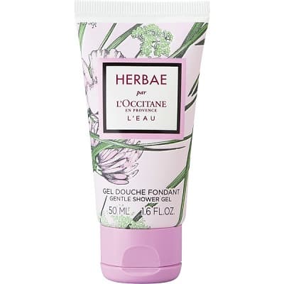 薄ピンク色のチューブ シャワージェル