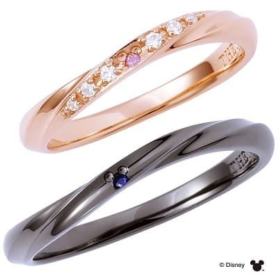 クールなブラックと可愛いピンクの隠れミッキーペアリング